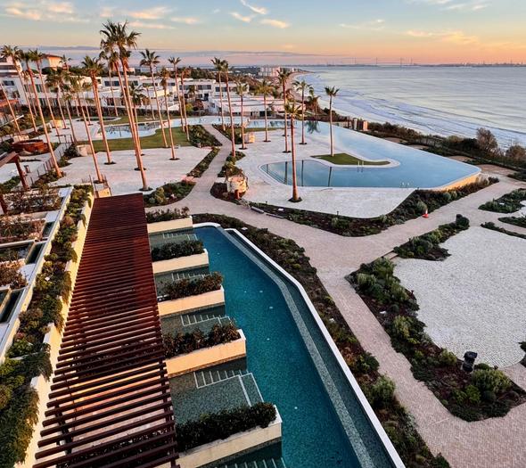 Outdoor infinity pool Punta Bermeja Premium Beach Hotel El Puerto de Santa María Outdoor infinity pool Punta Bermeja Premium Beach Hotel El Puerto de Santa María